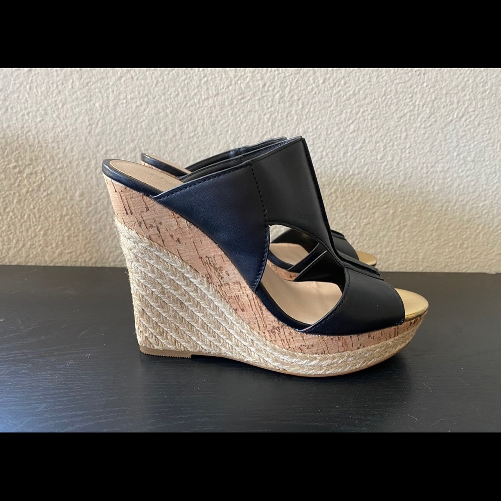 Charles wedges by Charles David black leather Abacus size 8